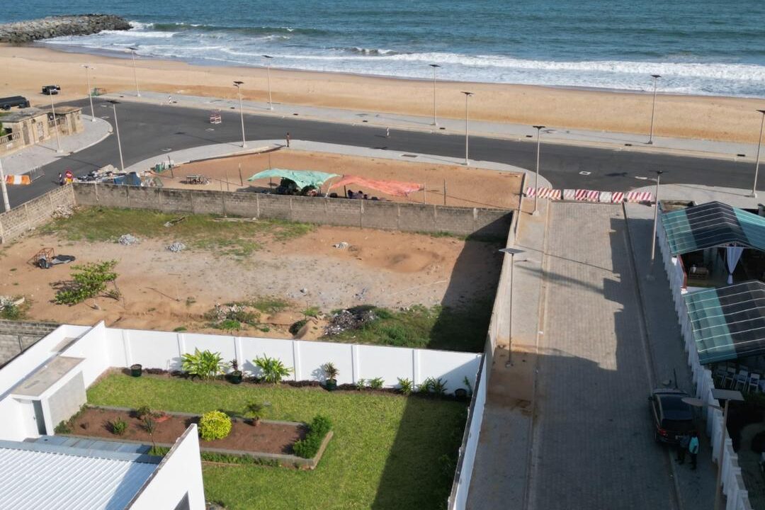 Villa une chambre meublée bord de mer au QJ