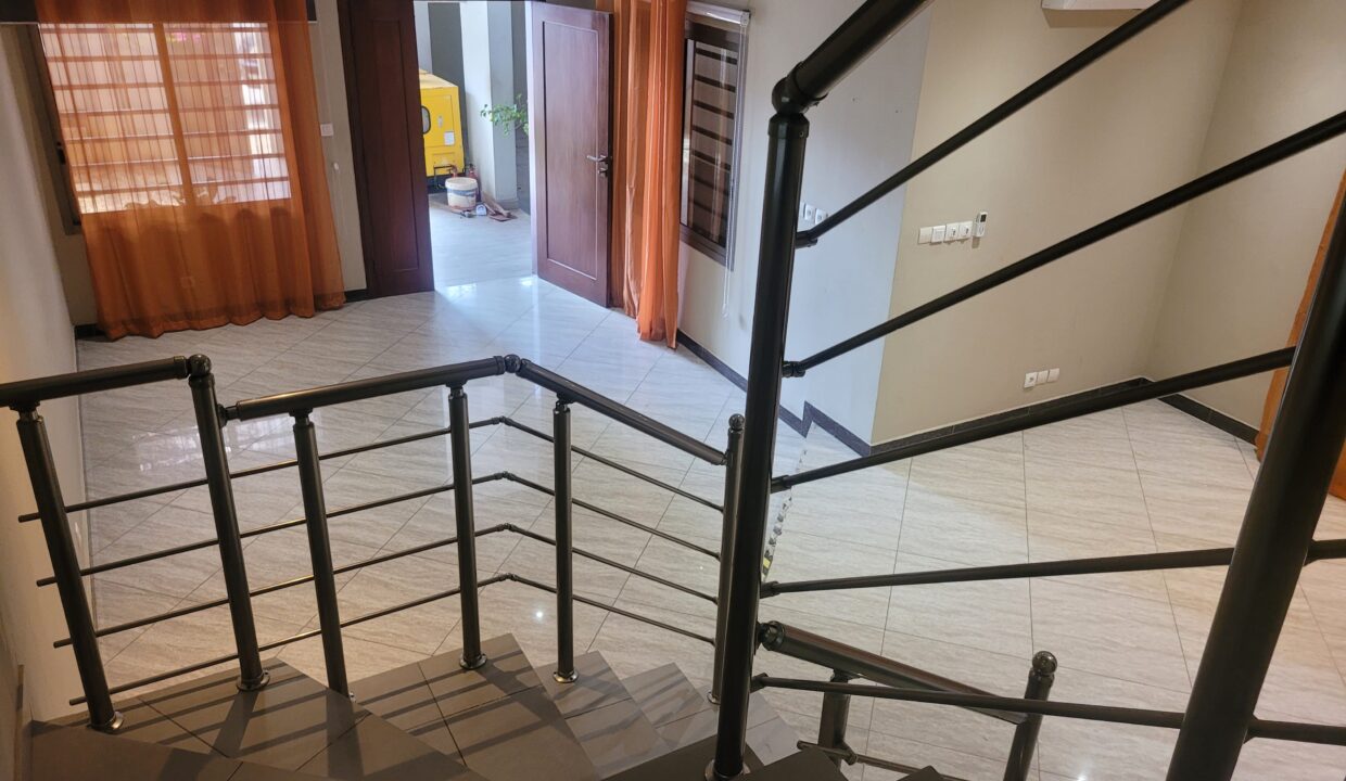 Villa duplex Fidjrossè plage