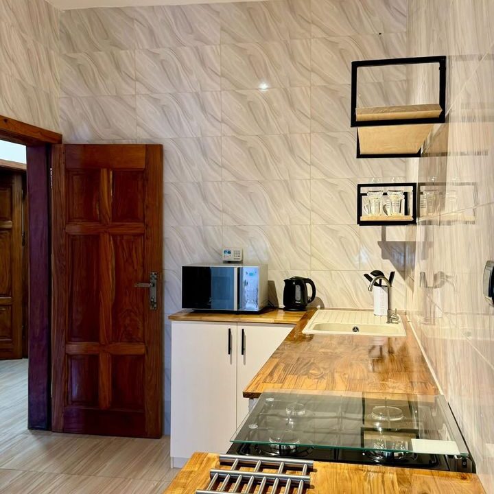 IMG-20250914-WA1375