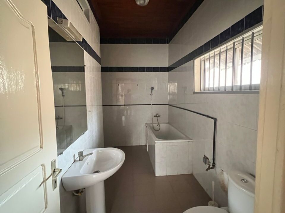 IMG-20251001-WA0757