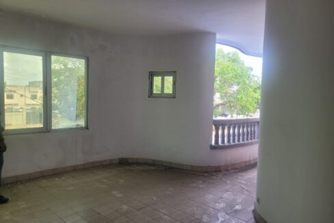 Villa 9 chambres pour bureau a cadjehoun