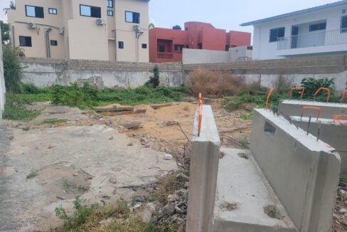 Parcelle a vendre au Quartier jack