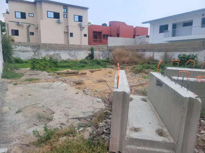 Parcelle a vendre au Quartier jack