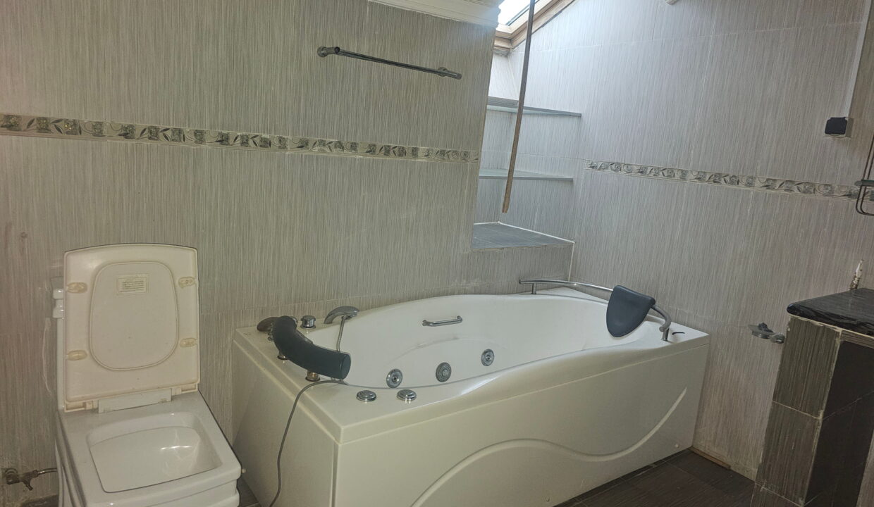 villa censad vide le belier jacuzzi