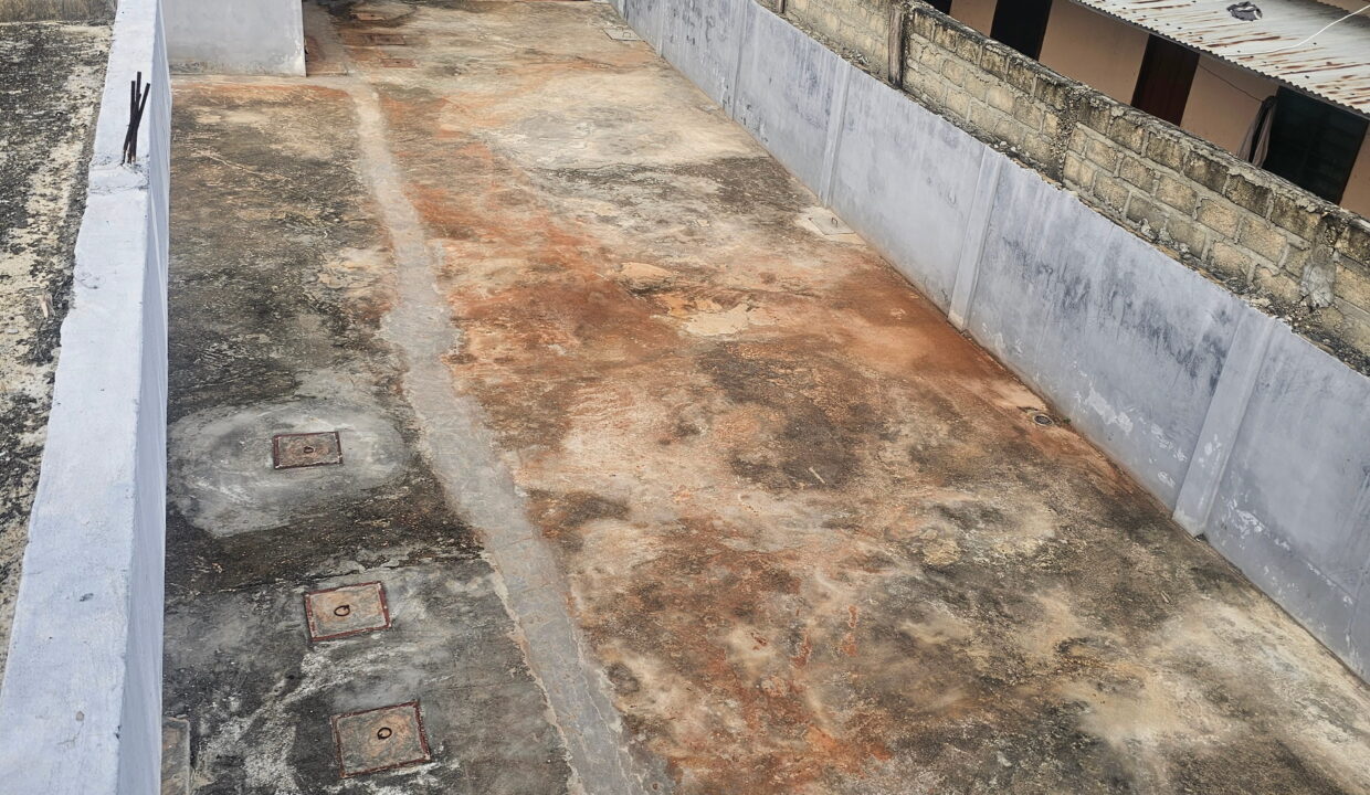 Maison avec petite piscine louer a cococodji cours portail