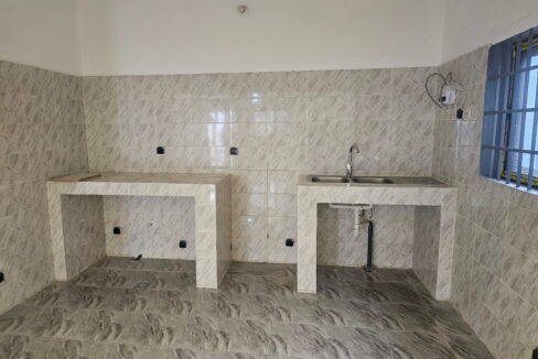 Maison avec petite piscine louer a cococodji cuisine