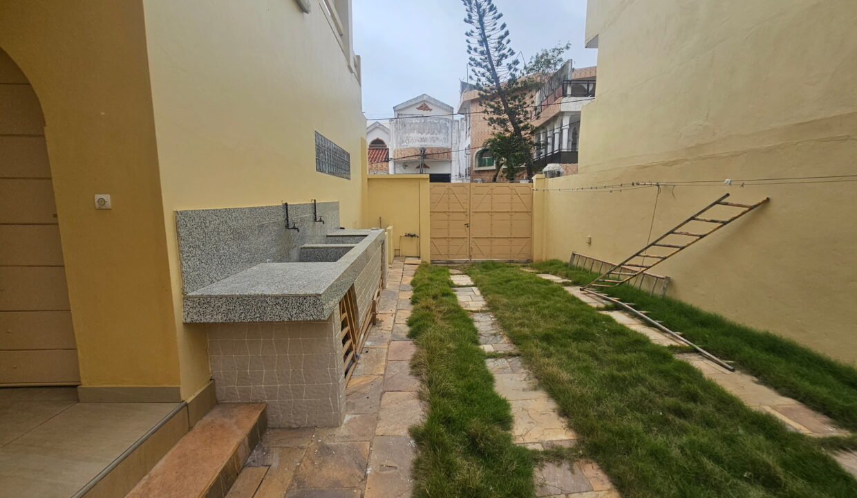 Villa vue sur mer a vendre au quartier cuisine africaine