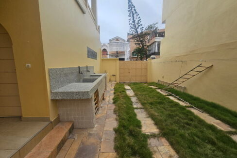 Villa vue sur mer a vendre au quartier cuisine africaine