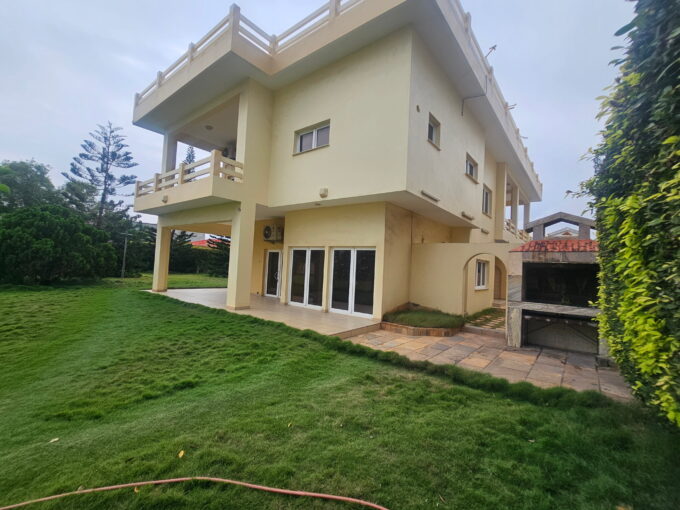 Villa vue sur mer a vendre au quartier jack