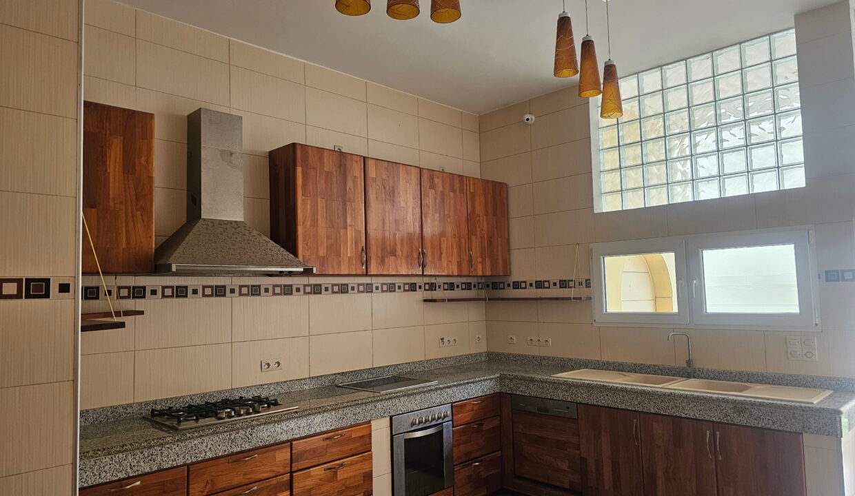 Villa vue sur mer a vendre au quartier jack cuisine equipée