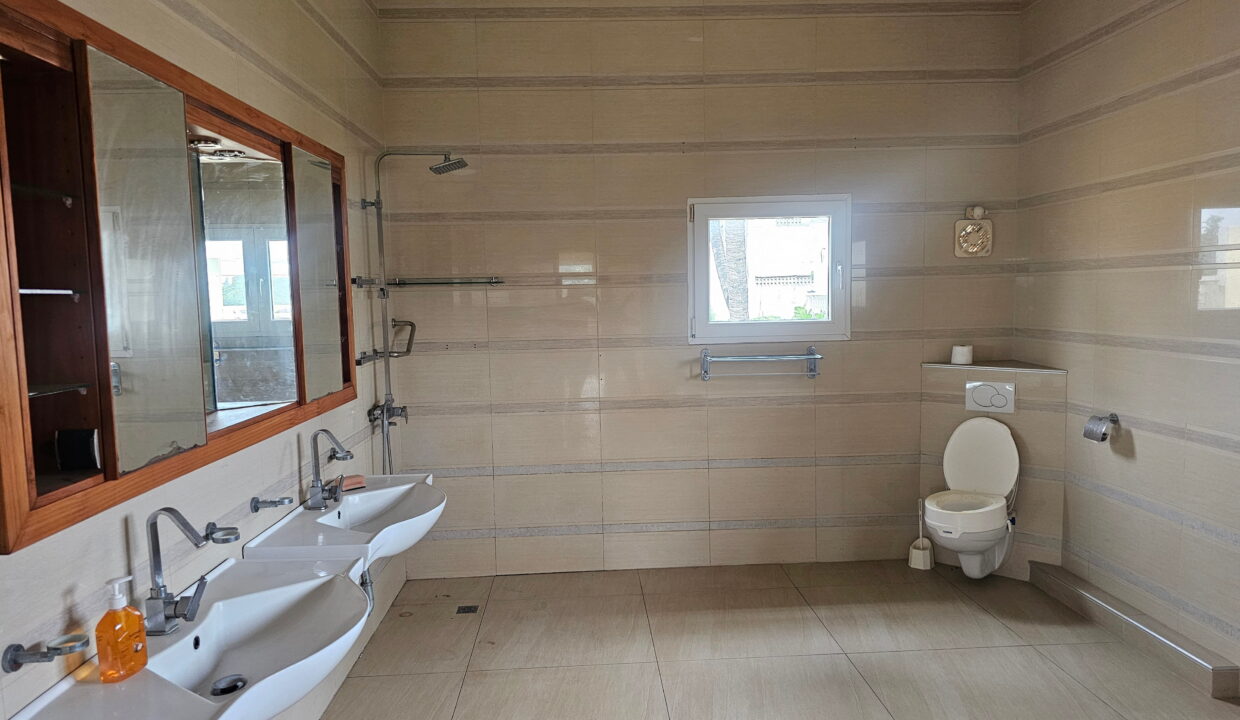 Villa vue sur mer a vendre au quartier jack salle d'eau parentale